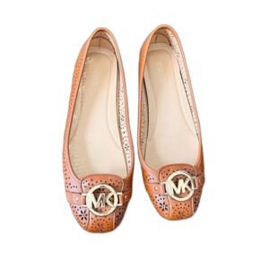 Michael Kors ballet flats cognac brown tan gold hardware size 8.5